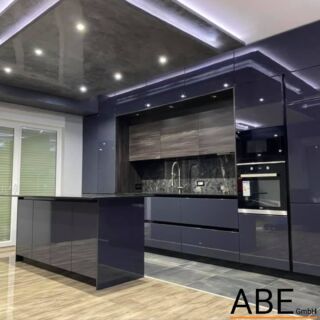 Massangefertigte Küche

#küche #luxury #maßangefertigt #möbel #schönerwohnen